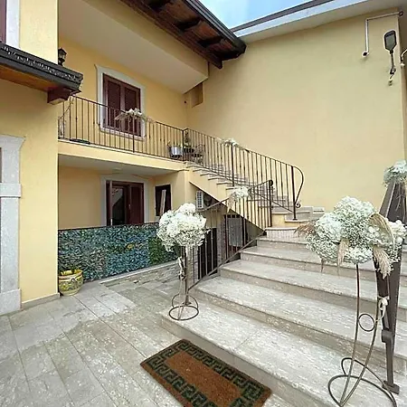 Izzo Panzió *